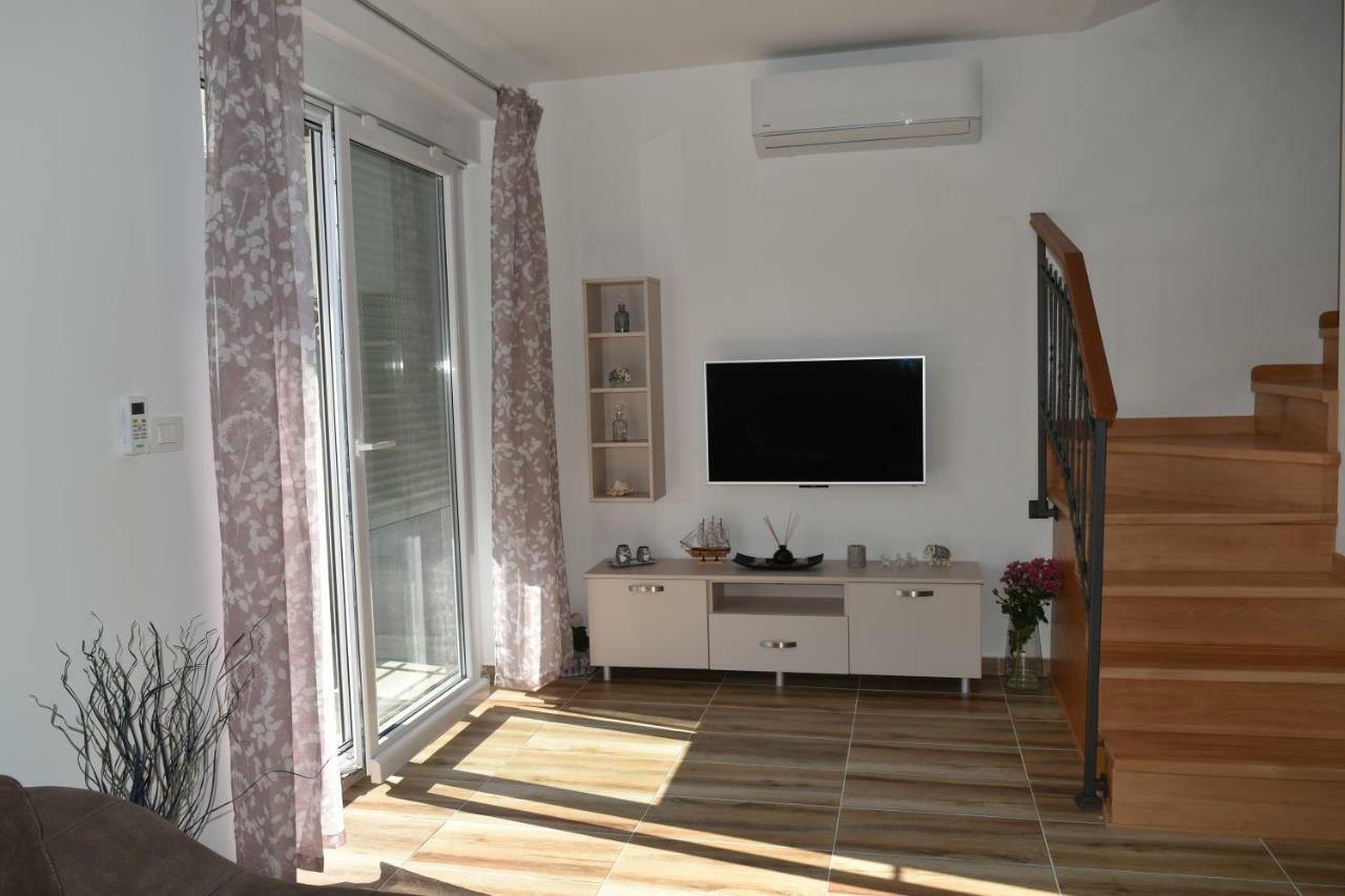 Apartments Sea View Kotor Exterior photo